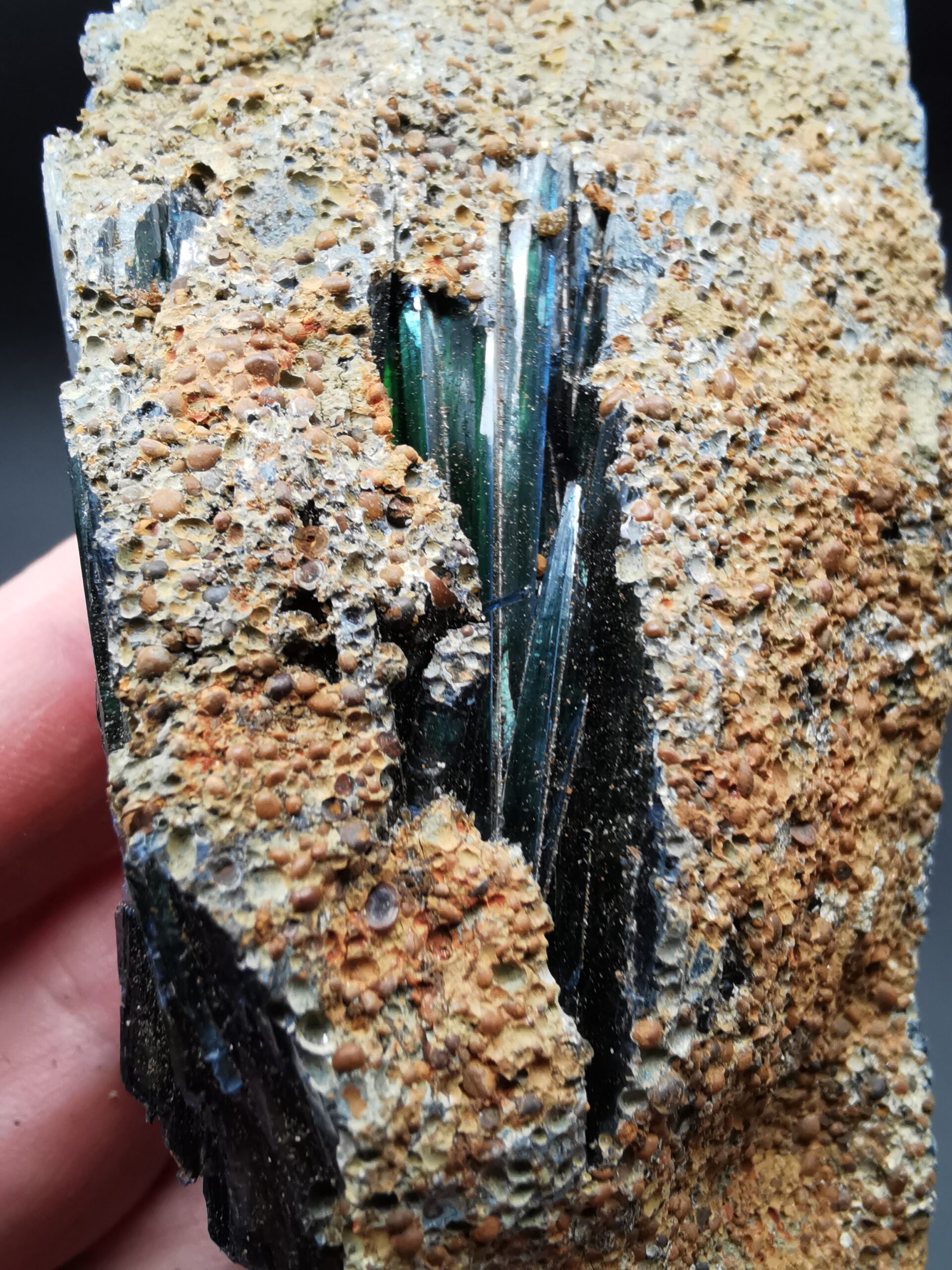 Vivianite - 23 - Image 4